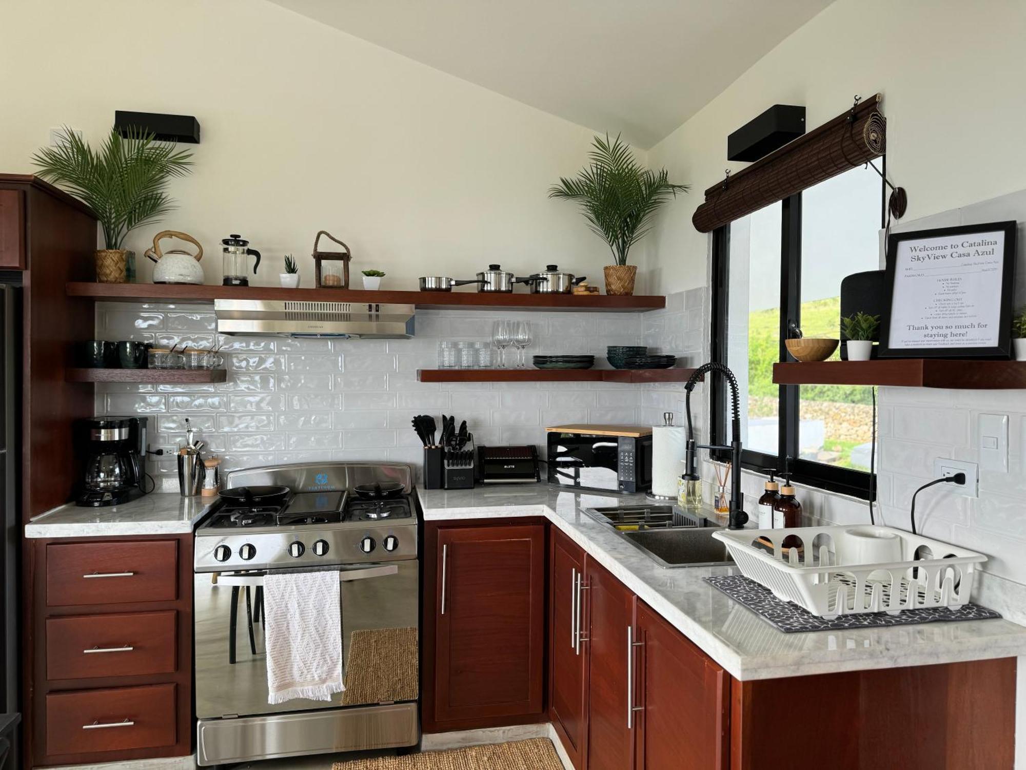 Catalina, Cabrera Oceanview Multi 2 Bd 2 Bath Condo Units With Balcony And Pool Экстерьер фото