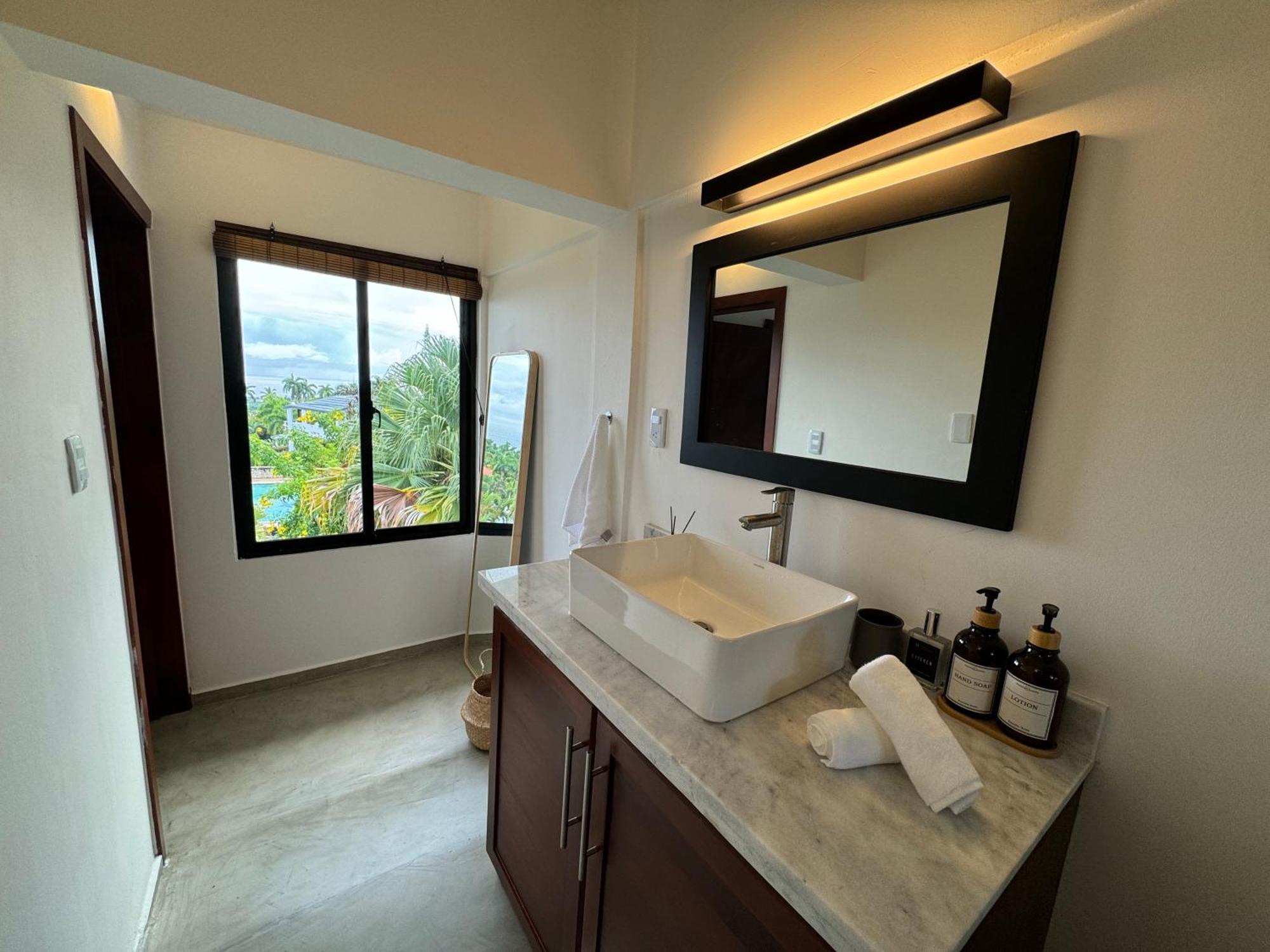 Catalina, Cabrera Oceanview Multi 2 Bd 2 Bath Condo Units With Balcony And Pool Экстерьер фото