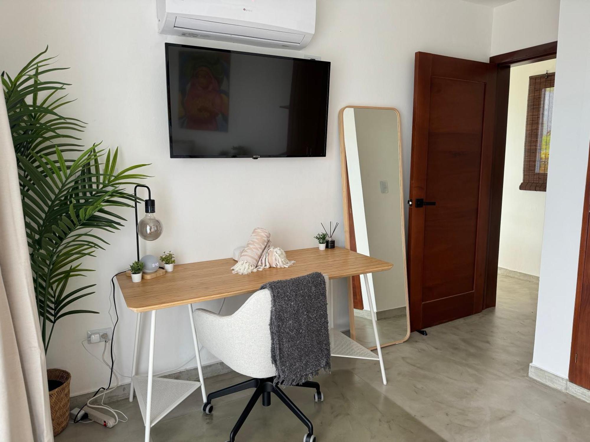 Catalina, Cabrera Oceanview Multi 2 Bd 2 Bath Condo Units With Balcony And Pool Экстерьер фото